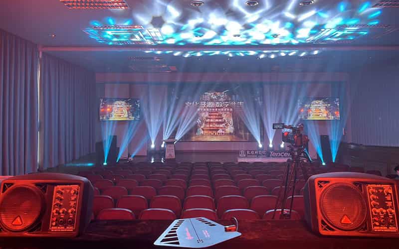 廣告物料制作會場布景舞臺搭建展位搭建舞臺燈光設(shè)備演藝音響高清LED屏 廣告物料制作會場布景舞臺搭建展位搭建舞臺燈光設(shè)備演藝音響高清LED屏