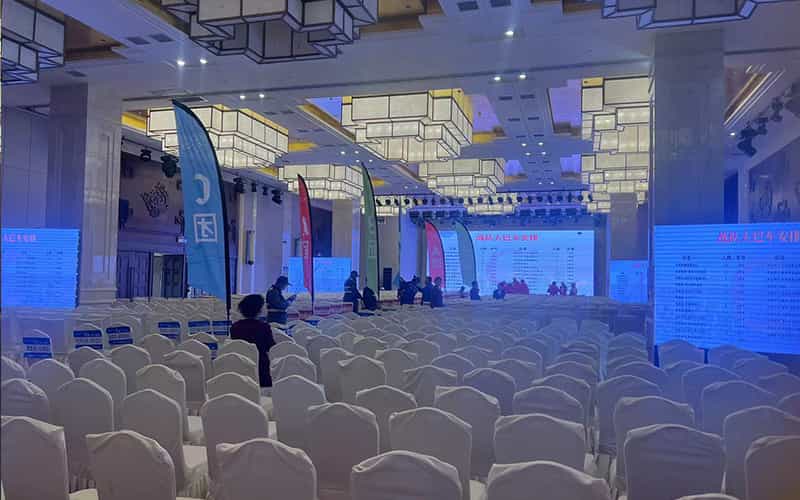 廣告物料制作會(huì)場布景舞臺(tái)搭建展位搭建舞臺(tái)燈光設(shè)備演藝音響高清LED屏 廣告物料制作會(huì)場布景舞臺(tái)搭建展位搭建舞臺(tái)燈光設(shè)備演藝音響高清LED屏